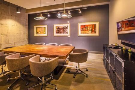 אינדיאנפוליס Cozysuites L Dream 1Br, Monument Circle, Indy מראה חיצוני תמונה